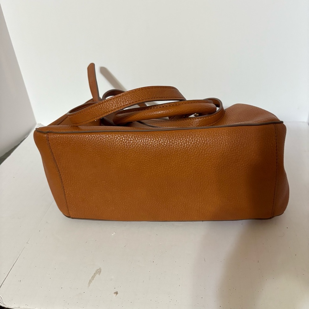 Anne Klein satchel handbag in a caramel or brown shade, - Picture 8 of 11